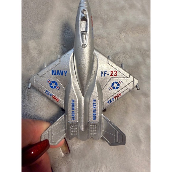 Lot of 4 Diecast Toy‎ Jets,  Military & Sci-Fi Fighters, Rolling Wheels - Picture 7 of 10